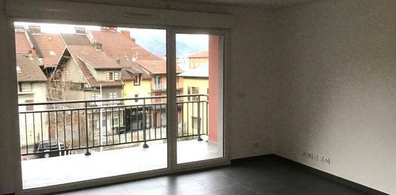 Location appartement neuf 2 pièces 45.05 m² à Cluses (74300) - Photo 2