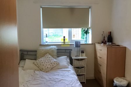 126 Teignmouth Road - Photo 3