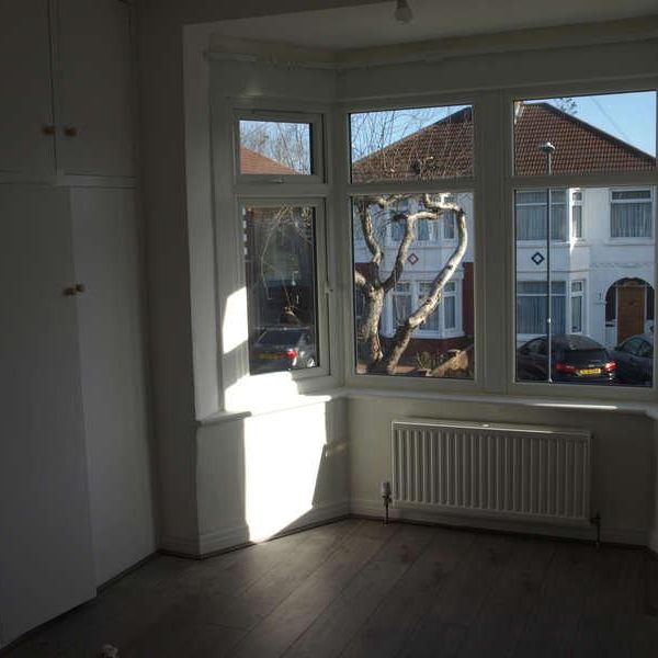 Stanmore, HA7 - Photo 1