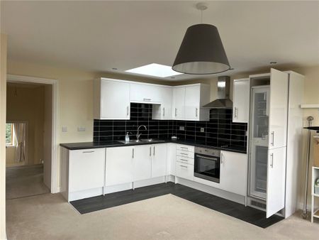 Millgate, Newark, Nottinghamshire, NG24 - Photo 4