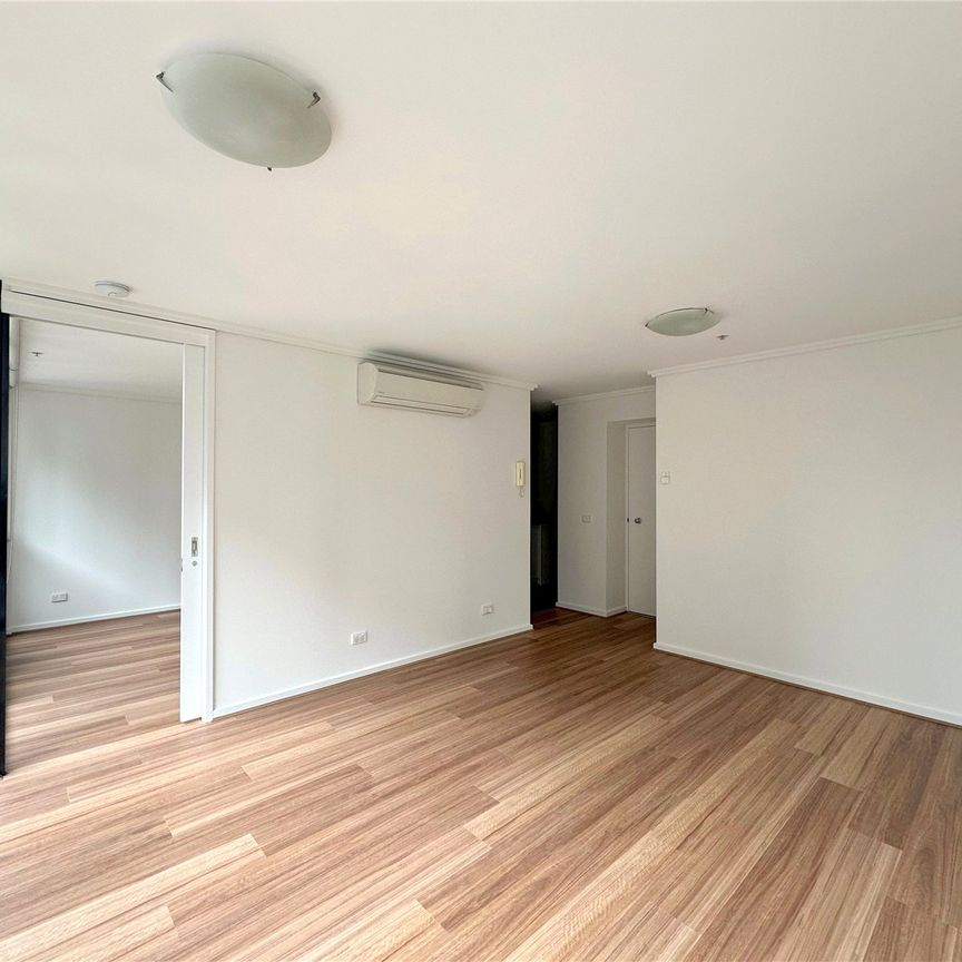 261/22 Kavanagh Street - Photo 1