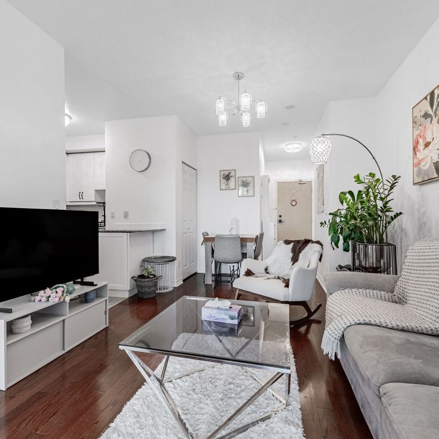 For Lease - 18 Holmes Avenue Unit# 815, Toronto, Ontario - Photo 1