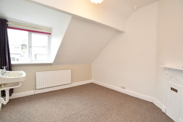 Belmont Road, Harrogate, HG2 0LR - Photo 1