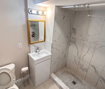 For Lease - 98 English Oak Drive Unit# ARU basement, Richmond Hill,... - Photo 3