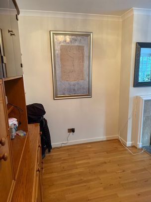 2 Bed Flat, Falloden Way, NW11 - Photo 1