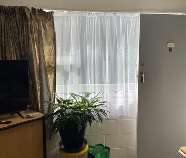 6/1 Radnor Street - Photo 3