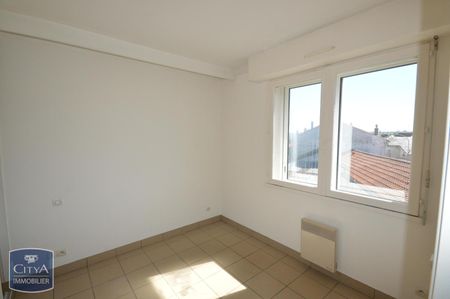 Location Appartement 2 pièces 20m² CHOLET 49300 - Photo 3