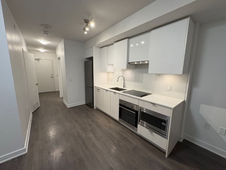 For Lease - 195 Redpath Avenue Unit# 3609-Den, Toronto, Ontario - Photo 2