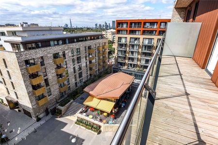 Superb 2 bed, 2 bath apartment located in Marine Wharf in Canada Water. - Photo 5