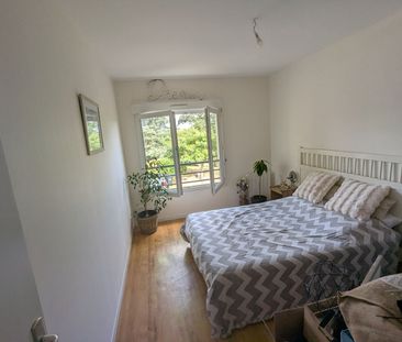 Location Appartement 4 pièces 110m² - Photo 3