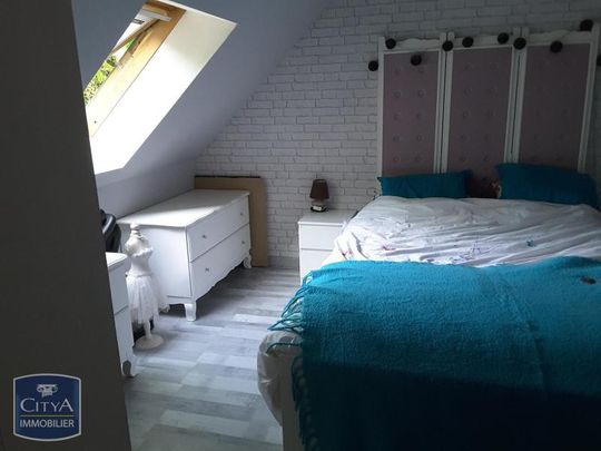 Location Maison 5 pièces 90m² LUYNES 37230 - Photo 1
