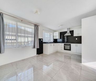 3 Bedroom House - Photo 5