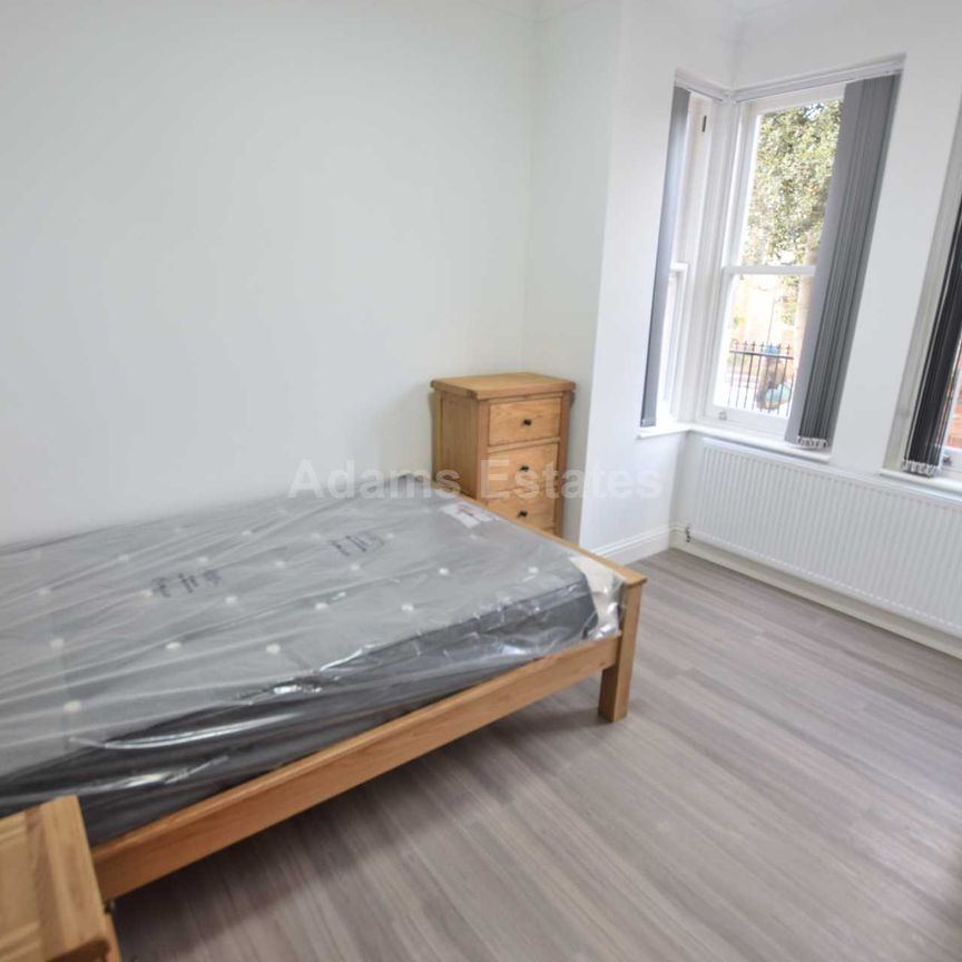 Price £1,525 pcm - Available 09/01/2026 - Furnished - Photo 1