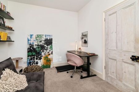 3 Bed Semi-Detached House, Beech Avenue, NG7 - Photo 5