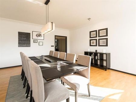 Appartement te huur - Foto 2