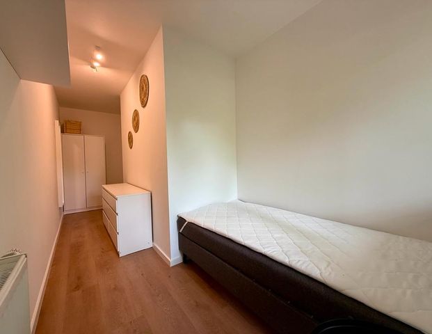 WG Zimmer frisch saniert in Sendling möbliert U- Bahn Nähe - Foto 1