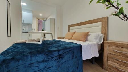 Room in a shared 5-bedroom apartment for rent in Trafalgar, perfect for professionals and students - Foto 5