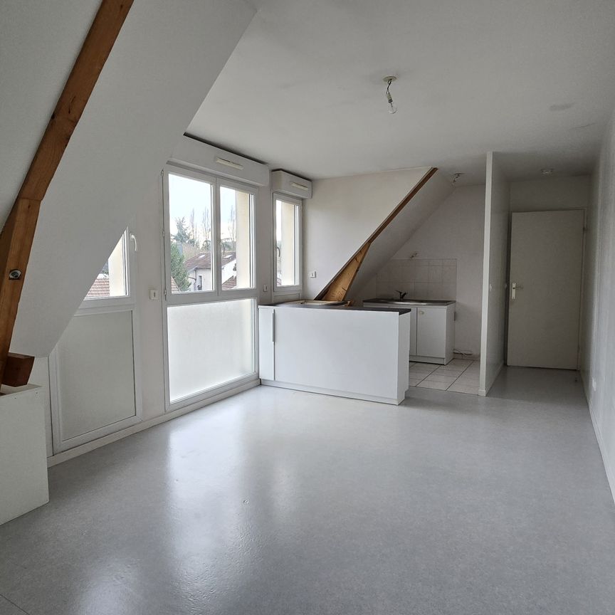 Location Appartement 1 pièce 22m² BIEVRES 91570 - Photo 1