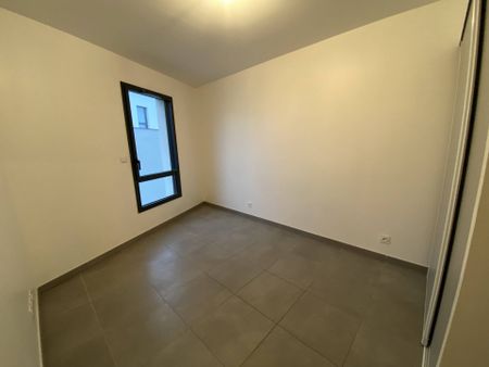 Location appartement 3 pièces 64.75 m² à Saint-Péray (07130) - Photo 2