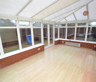 3 bedroom detached house to rent - Photo 6