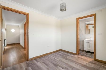 2 bedroom detached house to rent - Photo 4