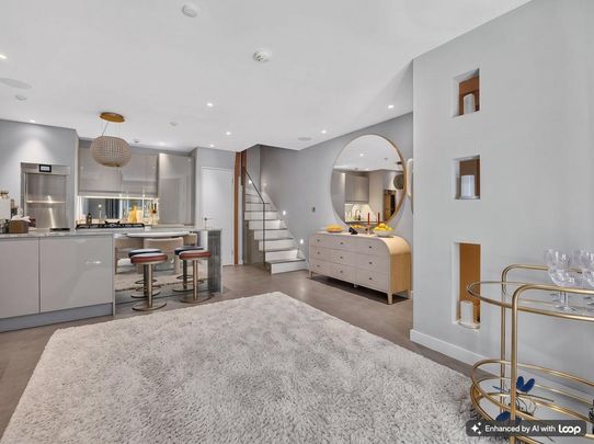 1 bedroom mews to rent - Photo 1