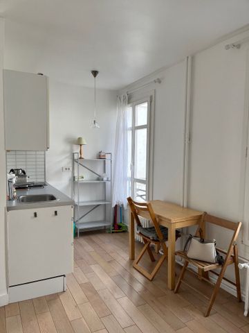 Location Appartement 1 pièce 16m² - Photo 5