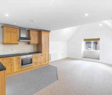 2 bedroom flat to rent - Photo 3