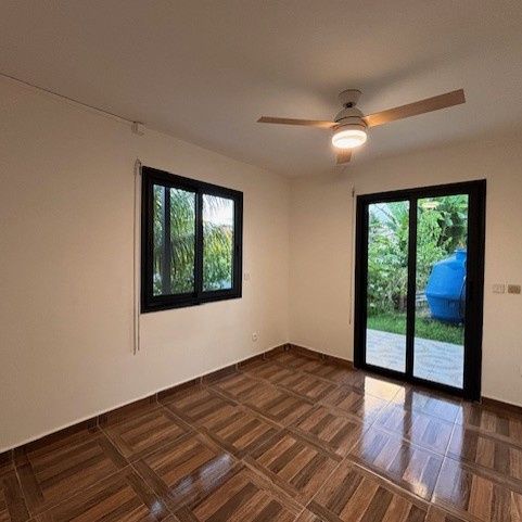 Les Abymes, (97139) - Photo 1