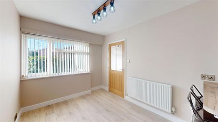 3 bedroom semi-detached house to rent - Photo 2