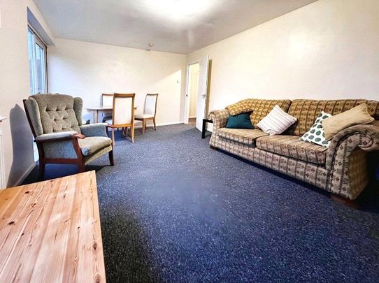 5 bedroom flat to rent - Photo 1