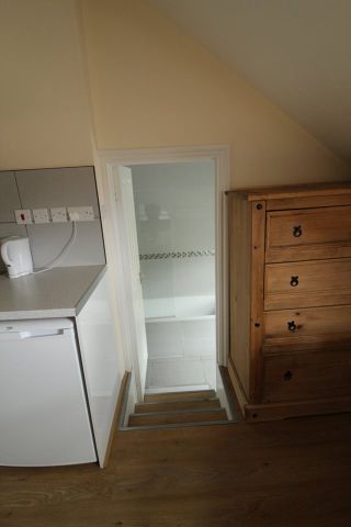 Studio Flat, Gloucester Drive, N4 - Photo 4