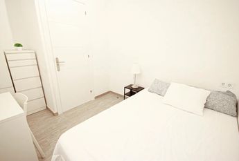 Gran Via de les Corts Catalanes, Barcelona, Catalonia 08013