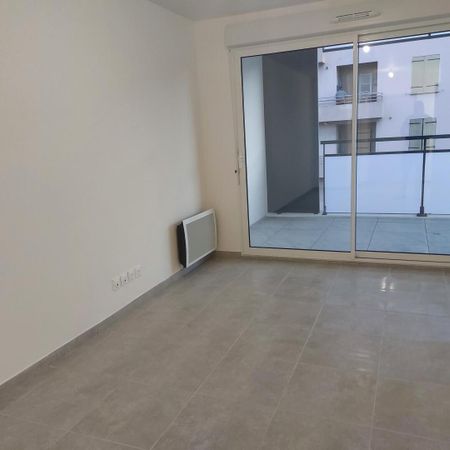 location Appartement T2 DE 41.18m² À MARSEILLE - Photo 3