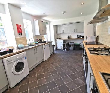 Room in a Shared House, William Road, B67 - Photo 5