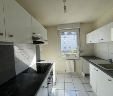 Location Appartement 2 pièces 47m² CHAMBERY 73000 - Photo 4