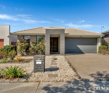 12 Ronald Walker Street, Casey ACT 2913 - House For Rent | Domain - Photo 2