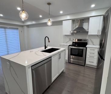 For Lease - 25 King George Way, Clarington, Ontario - Photo 3