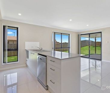 Large Duplex with BIG Yard! - Photo 6