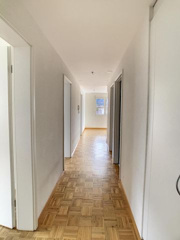 Lumineux appartement de 4.5 pièces au 4ème étage, avec jolie vue - Foto 3