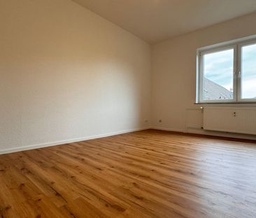 *** Hier wird fleißig gewerkelt! Attraktive 2-Zi.-Whg. zzgl. Mansar... - Photo 1