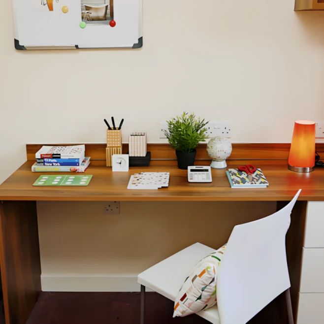 Deluxe Ensuite - Tallis Court - Photo 1