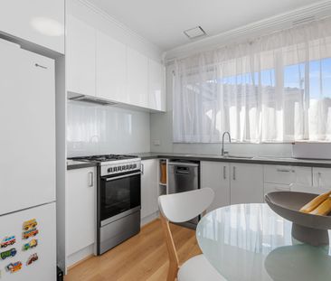 5/4 Langford Street, Surrey Hills VIC 3127 - Apartment For Rent | D... - Photo 6