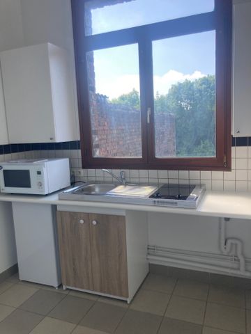 Location Appartement 1 pièce 26m² - Photo 5