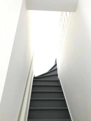 Gerenoveerde woning met 2 slaapkamers in retrotegel - Photo 4