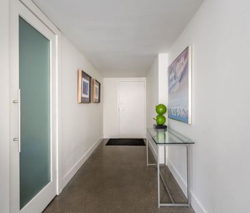 For Lease - 80 Cumberland Street Unit# 1103, Toronto, Ontario - Photo 6