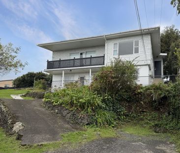 Spacious Unit in Ellerslie - Photo 5