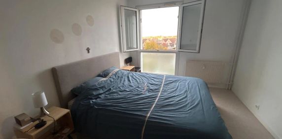Appartement à louer 2 pièces 46m² - Photo 2