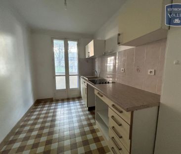 Appartement à louer 4 pièces 76.93m² - Photo 3