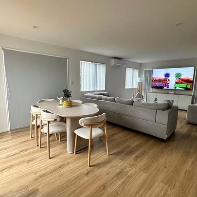 Modern 4bedroom Townhouse in Henderson - Photo 1